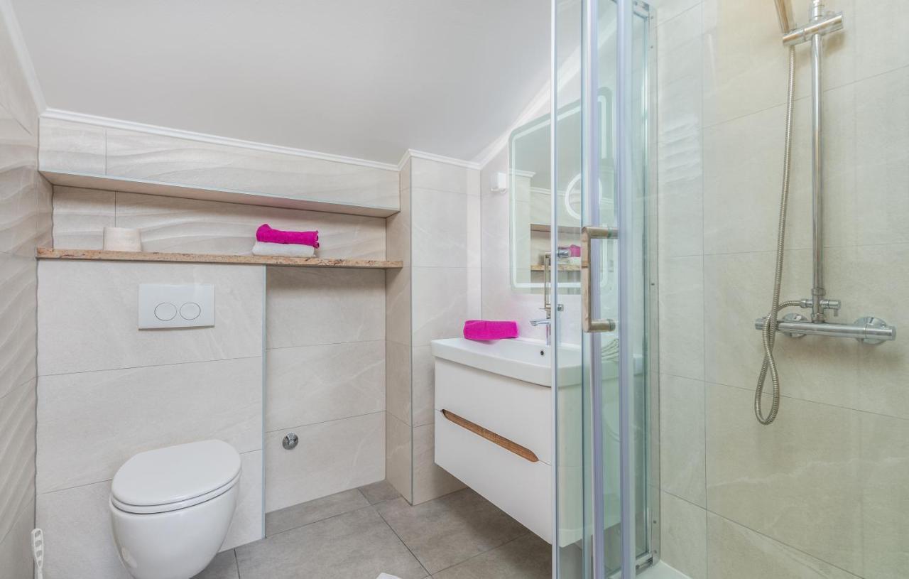 Apartments Vila Dk Malinska Zewnętrze zdjęcie