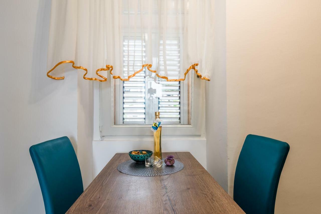 Apartments Vila Dk Malinska Zewnętrze zdjęcie