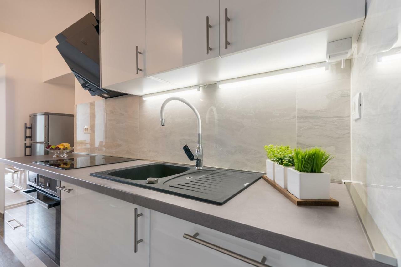 Apartments Vila Dk Malinska Zewnętrze zdjęcie