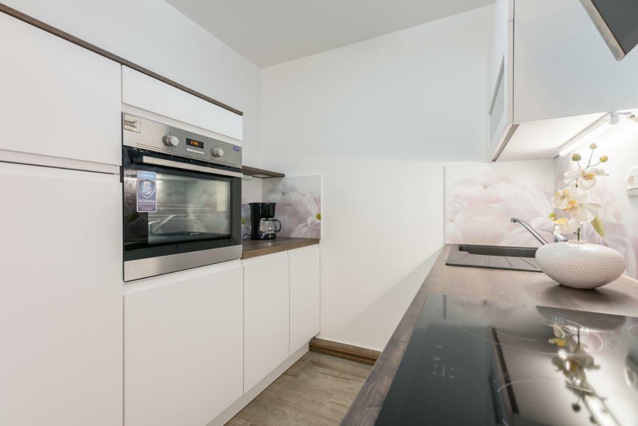 Apartments Vila Dk Malinska Zewnętrze zdjęcie